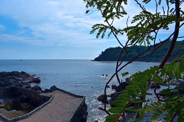 Snorkeling Tour in Ixtapa Zihuatanejo Mexico | Pacific Tours Ixtapa. Snorkeling at Ixtapa Zihuatanejo Island d just 10 Minutes away From Ixtapa Hotel Zone, Enjoy Swimming and snorkeling in the crystaline water of this beautiful island, Coral beach for snorkeling and cuachalalate beach to swim and do water sports