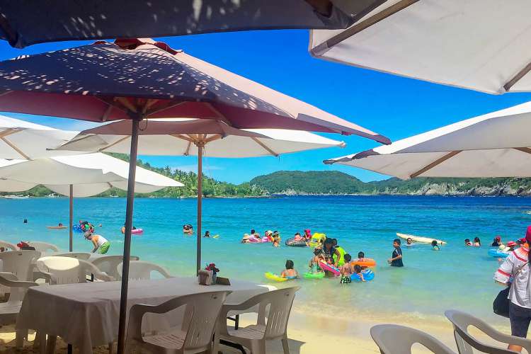 Zihuatanejo Snorkeling & Kayaking | Gatas Beach | Pacific Tours Ixtapa. Enjoy a day on the beach snorkeling, kayaking and swimming at Las Gatas Beach the best beach in Ixtapa Zihuatanejo Mexico to swim and snorkel on its calm and crystailne waters. Tours in Ixtapa Zihuatanejo Mexico