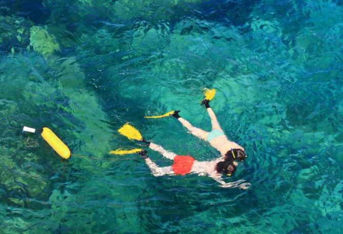 Zihuatanejo Snorkeling | Gatas Beach Full Day | Pacific Tours Ixtapa. Calm water, white sand and a wounderful place to snorkel is what you will find a Las Gatas Beach in Ixtapa Zihuatanejo Mexico, a lovely place to practice snorkel into the turquoise water of it and explore the colorful sea life of the nearby coral reef where you will find tropical fish. Tours in Ixtapa Zihuatanejo